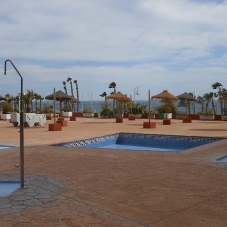 Apartamento 1A Linea Playa Com Piscina Almunecar Bagian luar foto